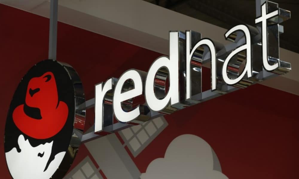 IBM compra Red Hat por 34,000 mdd en la tercera fusión de empresas de software más grande de la historia