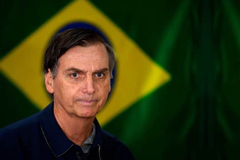 Jair Bolsonaro promete erradicar la “basura marxista” para mejorar la educación de Brasil