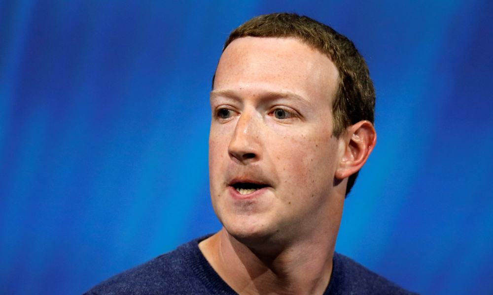 Empleados de Facebook cuestionan a Zuckerberg por su negativa a actuar contra los mensajes de Trump