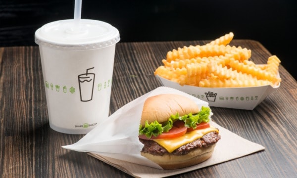 Shake Shack devuelve 10 mdd del programa destinado a ayudar a pequeñas empresas