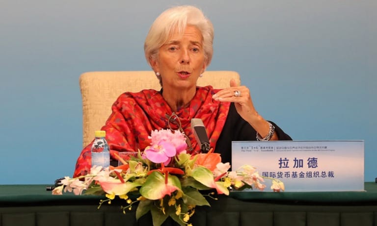 Christine Lagarde pide a los bancos centrales que consideren la creación de monedas digitales