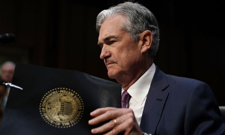 Jerome Powell insiste: la economía aún necesita apoyo fiscal y monetario