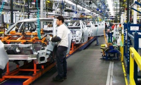 Sindicato canadiense llama a boicotear las ventas de autos de GM fabricados en México