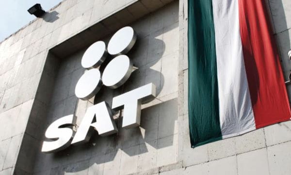 El SAT debe devolver los pagos indebidos a los contribuyentes… y con intereses