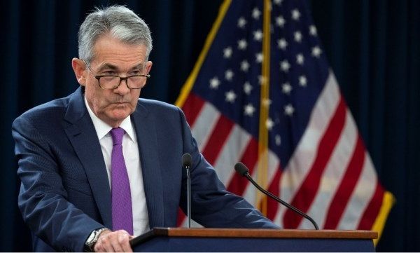 Riesgo de que economía de EU enfrente crisis dramática es remoto: Fed