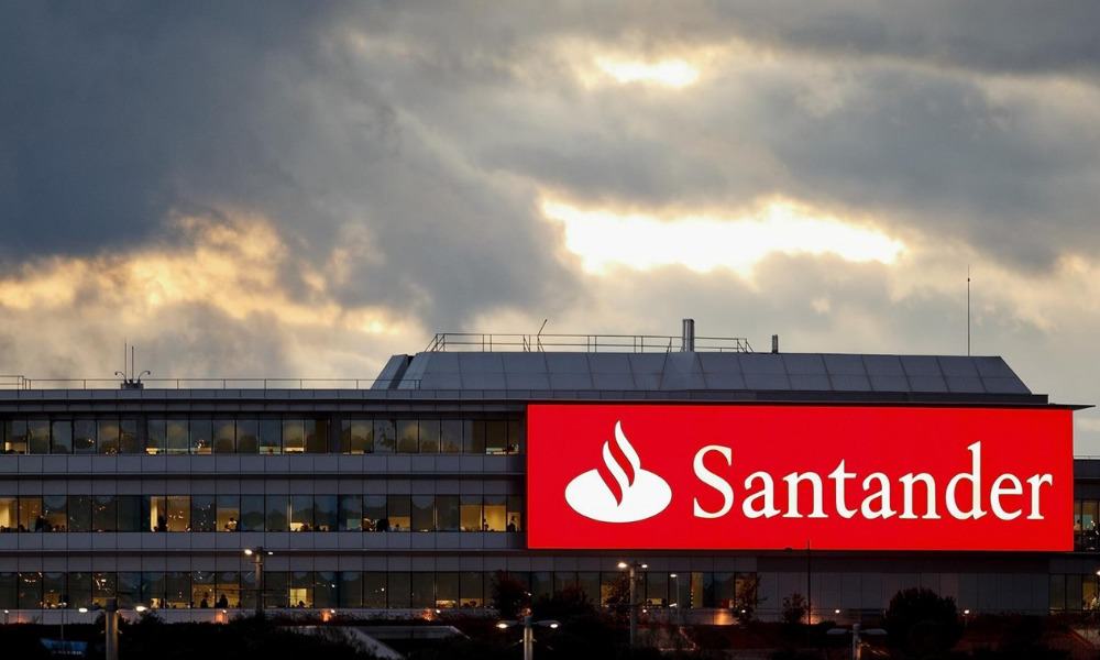 Santander quiere reducir costos por 1,200 millones de euros