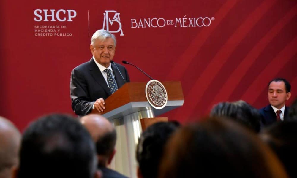 AMLO garantiza la autonomía de Banxico, aunque le gustaría que también piense en el crecimiento económico 