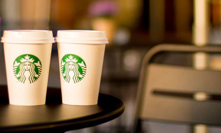 Starbucks reabrirá el 85% de sus cafeterías al final de la semana en Estados Unidos