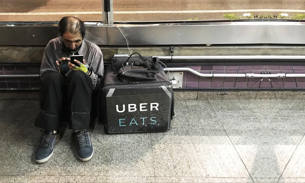 Uber Eats y Rappi aumentan la formalidad, pero agudizan la precariedad laboral en México