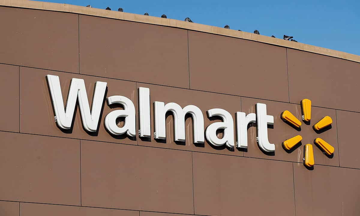Renuncia directora financiera de Walmart de México