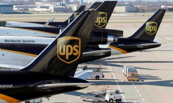 Las ganancias de UPS caen y da perspectivas decepcionantes para el segundo trimestre