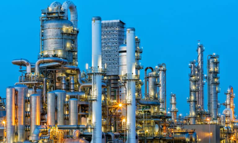 Senado rechaza pedir informe sobre cambio de uso de suelo para refinería en Dos Bocas
