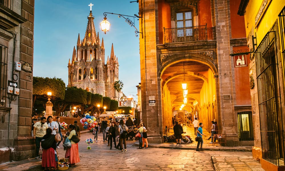 Desocupación hotelera y poca promoción: los problemas a los que se enfrenta el sector turismo en México