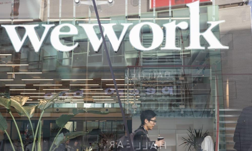 WeWork solicita prórroga del pago de renta a propietarios, pero sus inquilinos no reciben el mismo trato