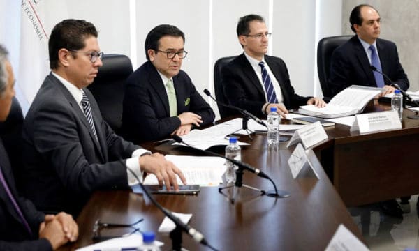 Exfuncionarios mexicanos sacan provecho a su experiencia como renegociadores del TLCAN