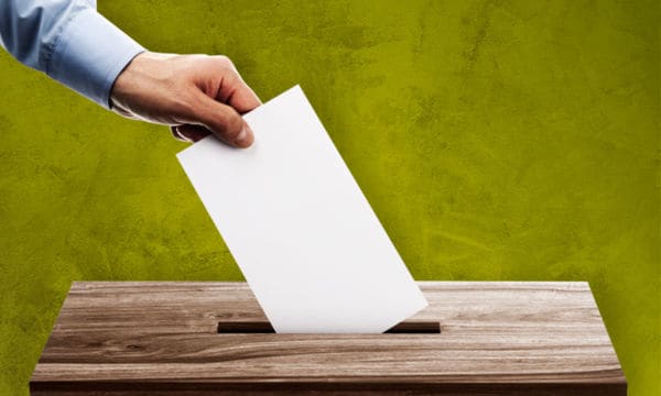 México, el más insatisfecho con la democracia, según encuesta de Pew Research