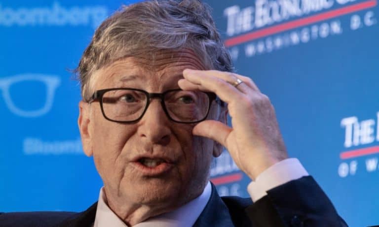 Vacuna contra el COVID-19, la gran apuesta de Bill Gates