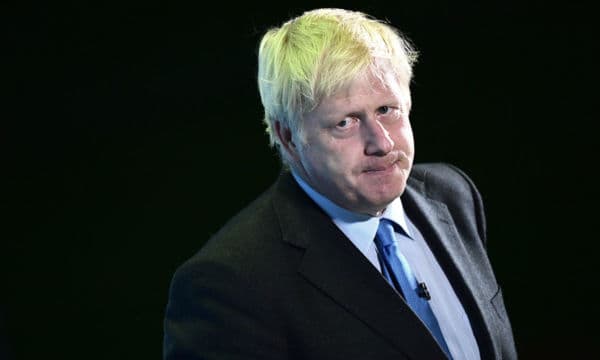 Opositores a un Brexit sin acuerdo derrotan a Boris Johnson