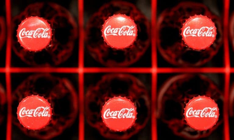 Utilidad neta de Coca-Cola Femsa aumenta 23.7% en primer trimestre, pero ventas disminuyen