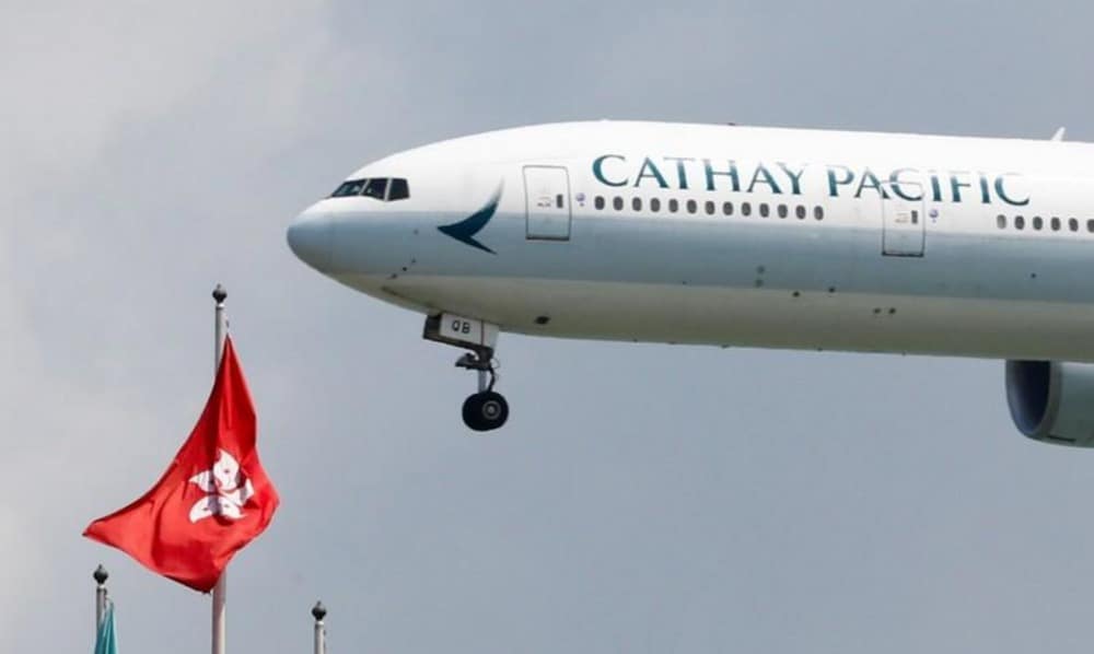 CEO de Cathay Pacific Airways renuncia tras protestas en Hong Kong