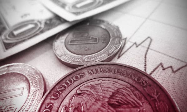 Peso liga dos semanas con ganancias, una racha no vista desde principios de junio