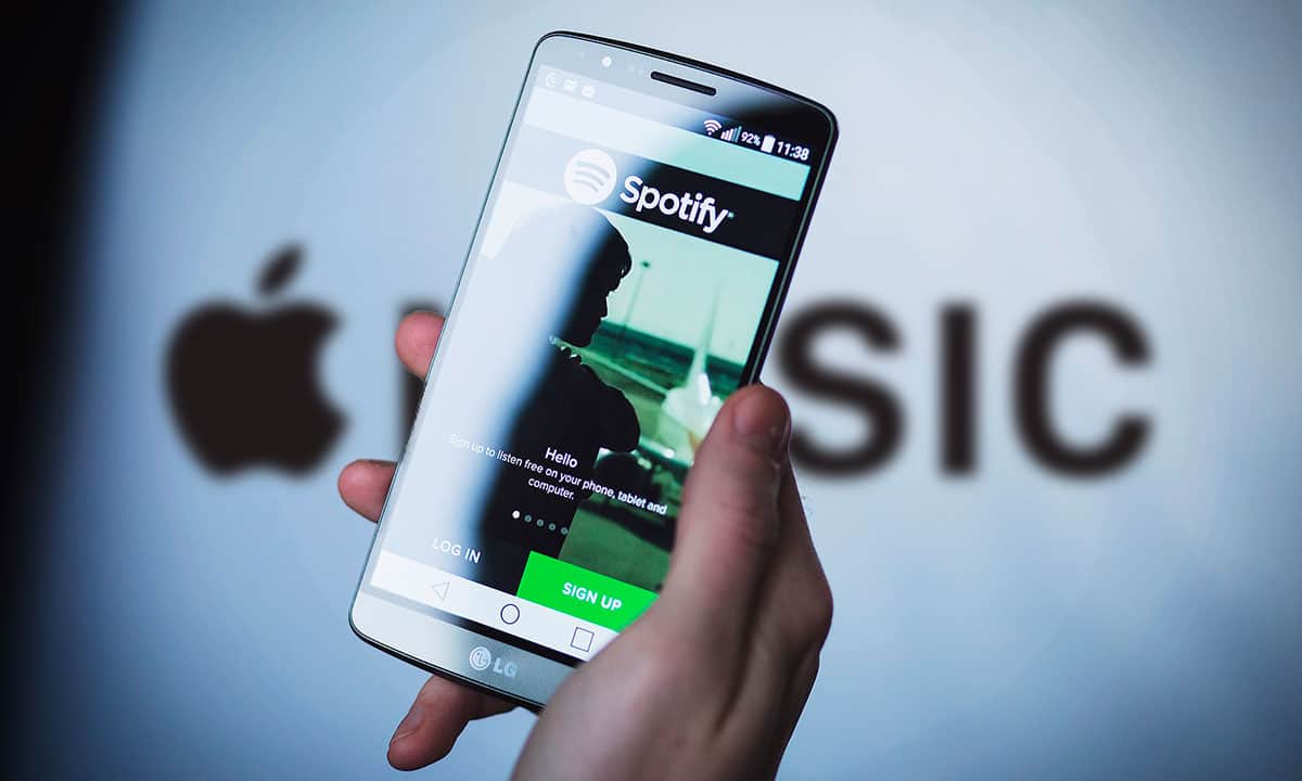 Spotify tiene una estrategia que la corona en el negocio de streaming por encima de Apple