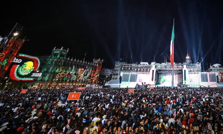 AMLO enciende ‘Grito de Independencia’ con radio y TV públicos (y también con internet)