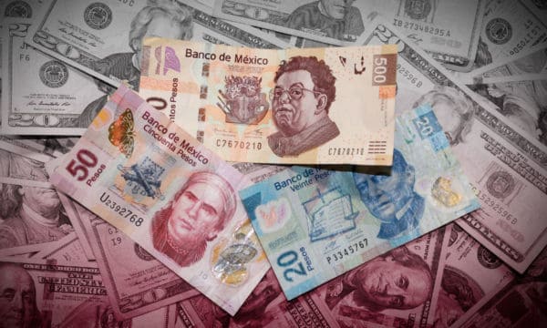 Peso avanza a su mejor nivel frente al dólar desde agosto de 2018