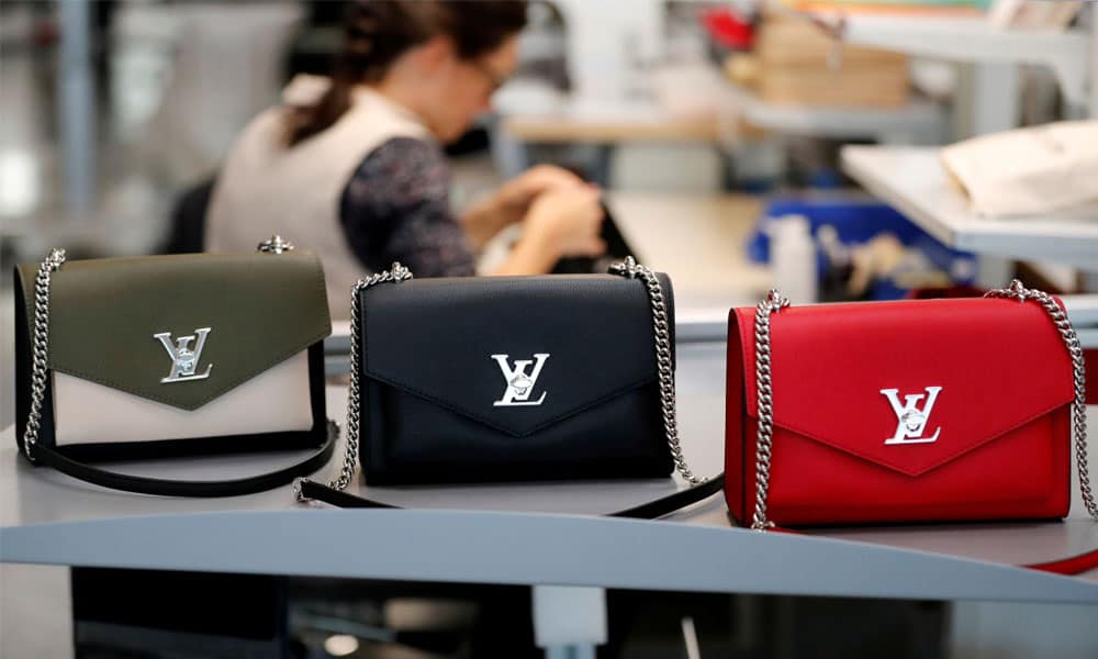 Louis Vuitton inaugura fábrica en EU para protegerse de tensiones comerciales