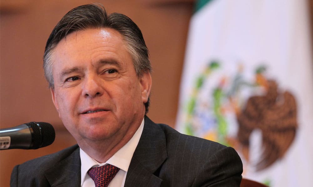 Eduardo Medina Mora renuncia a la Suprema Corte