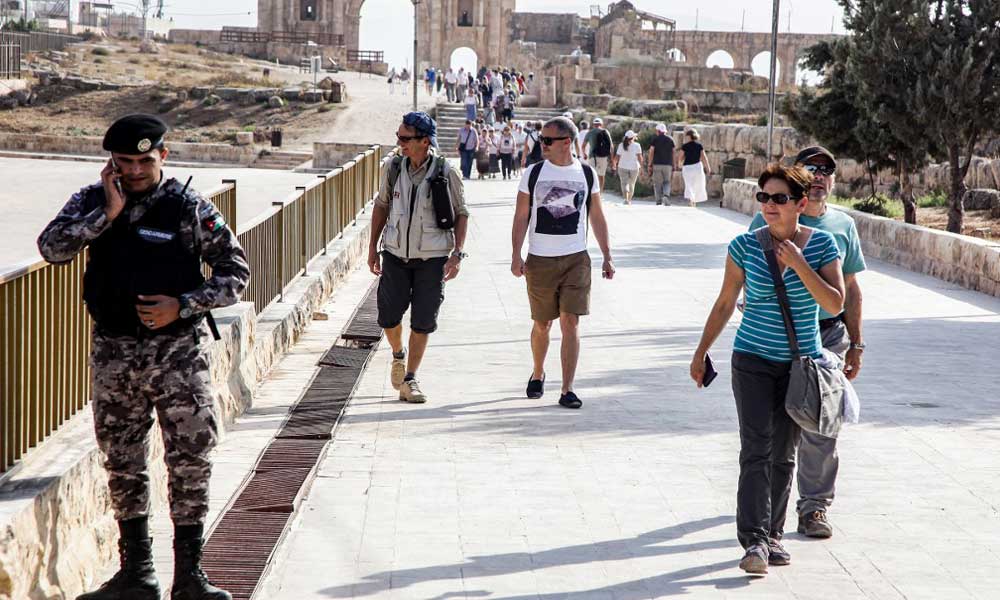 Tres turistas mexicanos son apuñalados en Jordania