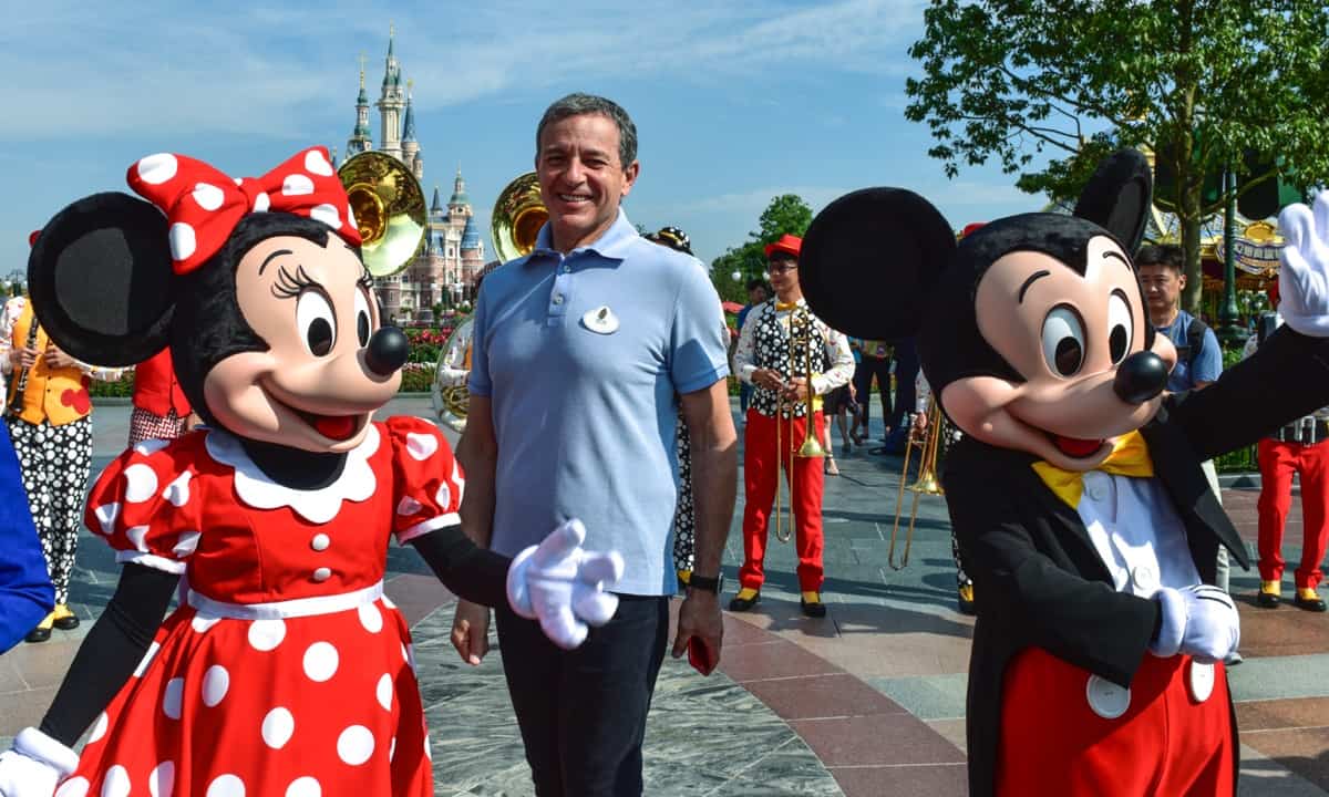 Bob Iger, CEO de Disney, es nombrado Persona de Negocios del Año por la revista Time