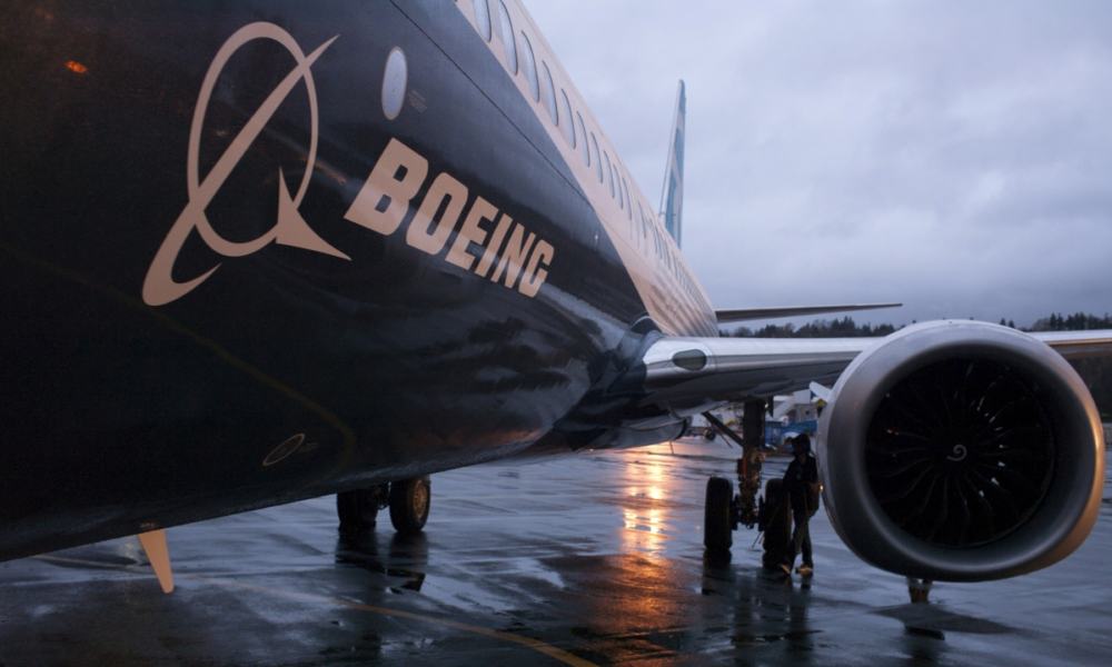Donald Trump quiere salvar a Boeing y a la economía de EU en abril