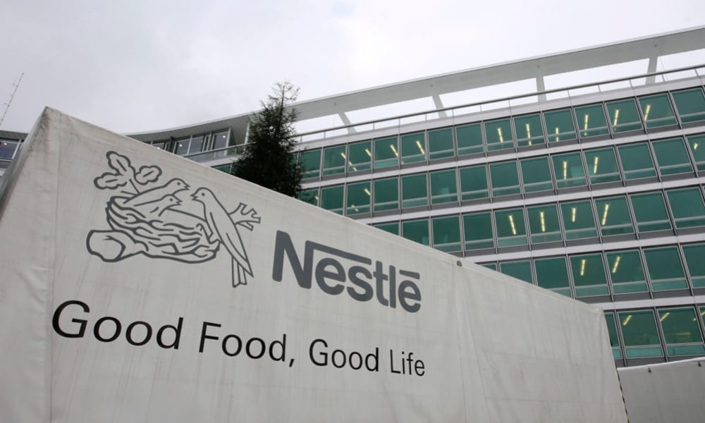 Nestlé anota sus mejores ventas trimestrales en 5 años por aislamiento ante pandemia de COVID-19