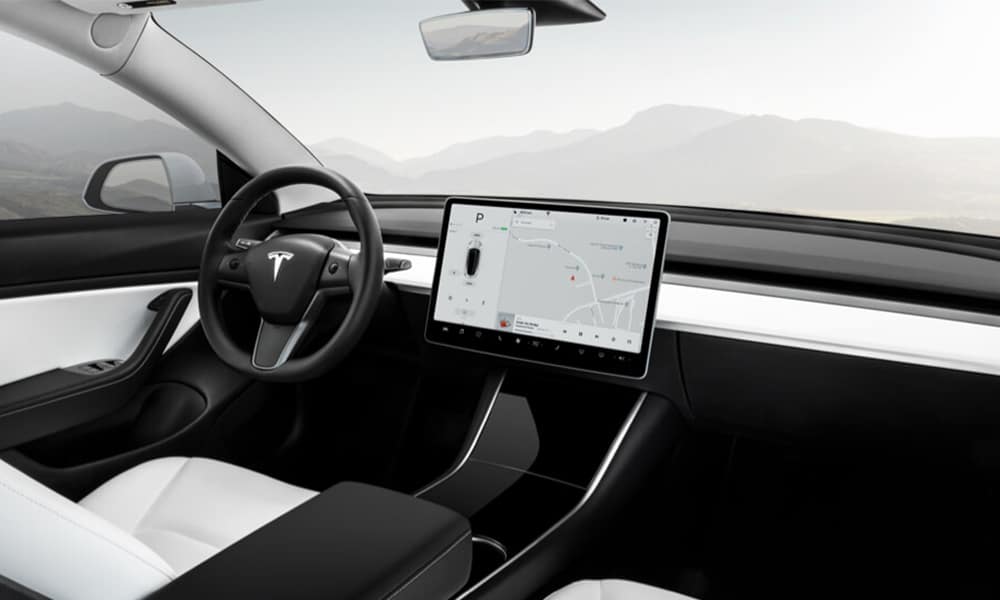 Tesla llama a revisión 9,500 vehículos por fallas en ensamblaje