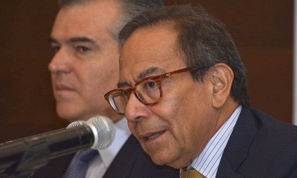 Carlos Salzar pide dejar el pasado atrás y cesar ataques contra los empresarios