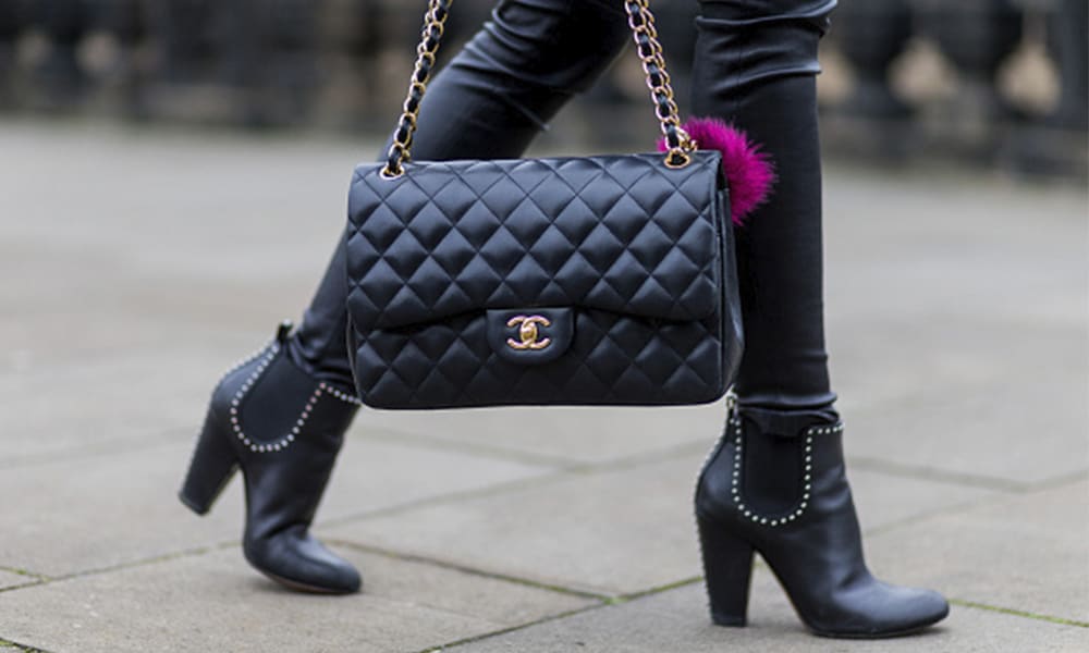 Ventas de bolsos Hermès y Chanel se resisten al coronavirus