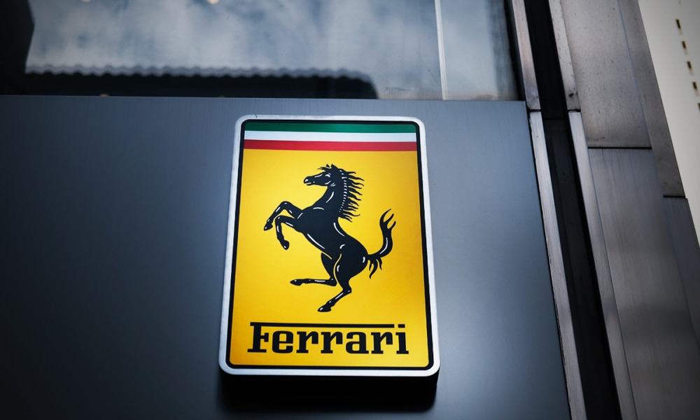 Ferrari acelera en pruebas de COVID-19 a sus empleados; notificará a través de una app