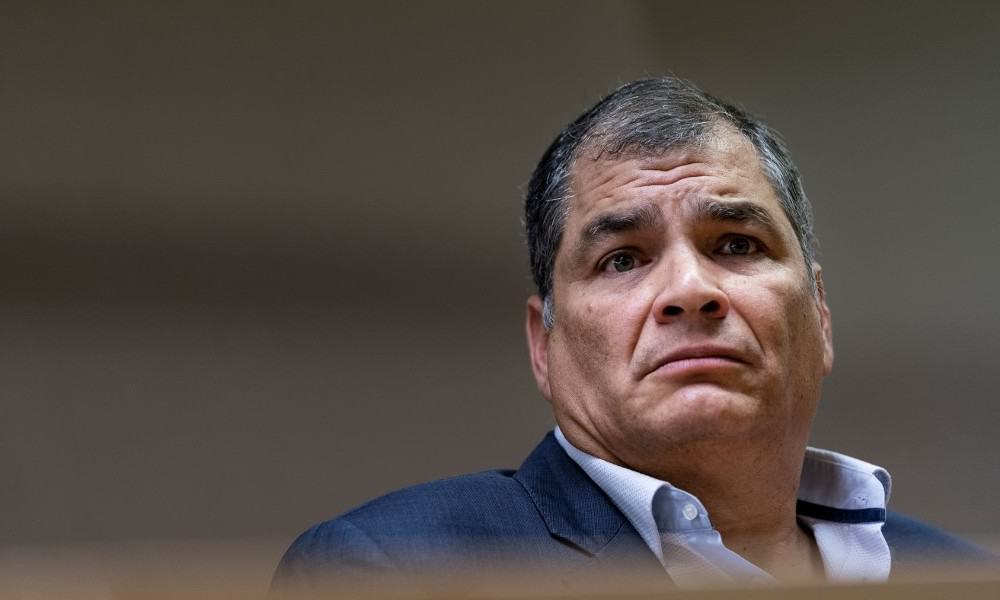 Rafael Correa, expresidente de Ecuador, es condenado a 8 años de cárcel y lo inhabilitan por 25 años
