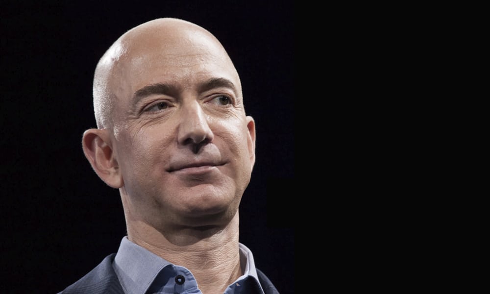 Amazon apoya alza de impuestos corporativos en Estados Unidos, afirma Jeff Bezos