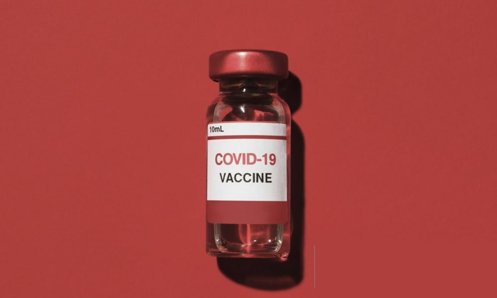 Ensayos clínicos de vacuna contra COVID-19 avanza a pruebas en humanos