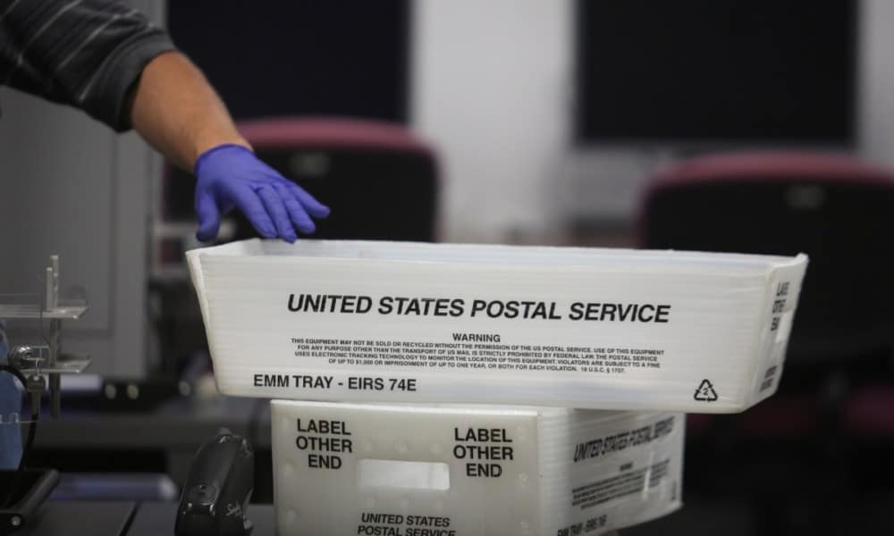 Servicio Postal de Estados Unidos suspende reformas hasta después de elecciones