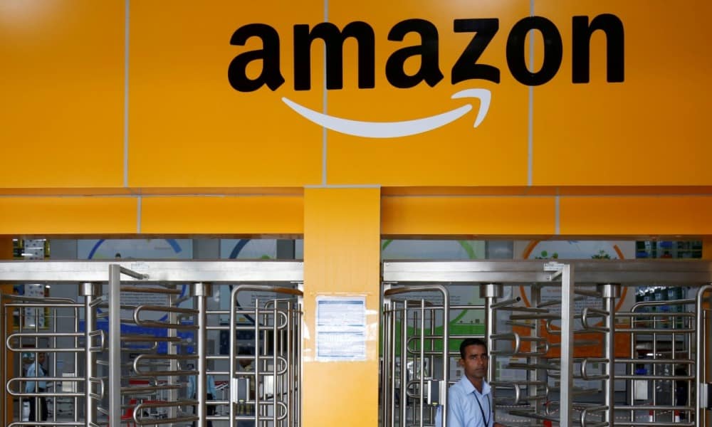 Amazon desafía al hombre más rico de Asia; busca bloquear acuerdo con su socio en India