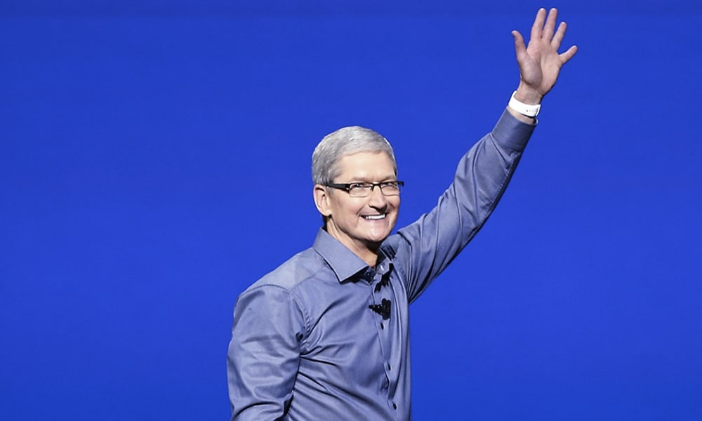 CEO de Apple entra a la lista de multimillonarios con sólo 0.02% de las acciones de la empresa