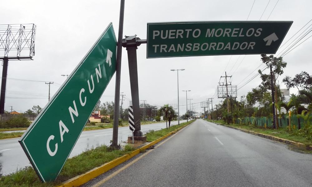 Huracán Delta le cuesta a Cancún 4,000 millones de pesos