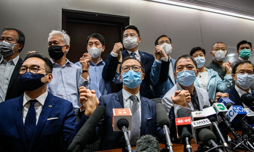 Legisladores prodemocracia de Hong Kong presentarán su renuncia