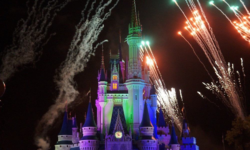 Disneyland reabrirá el 30 de abril, pero con aforo limitado