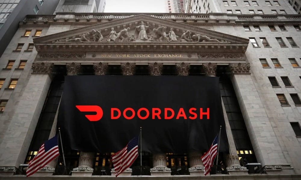 Acciones de DoorDash suben 85% en su debut en Wall Street