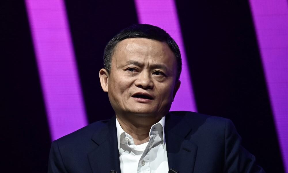 Jack Ma reaparece luego de tres meses y las acciones de Alibaba se disparan
