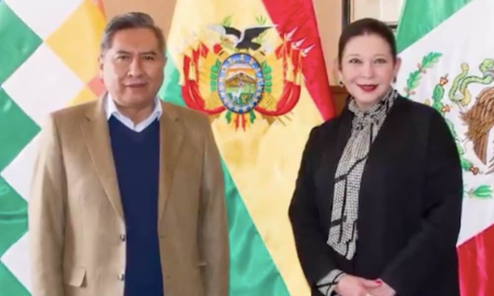 Embajadora mexicana expulsada hace un año reasume su cargo en Bolivia